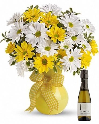 Yellow & White Daisy With Prosecco