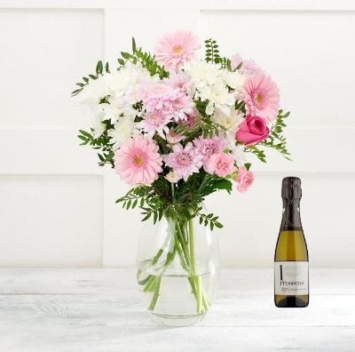 Pretty Pink Bouquet With Prosecco