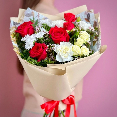 Red & White Bouquet