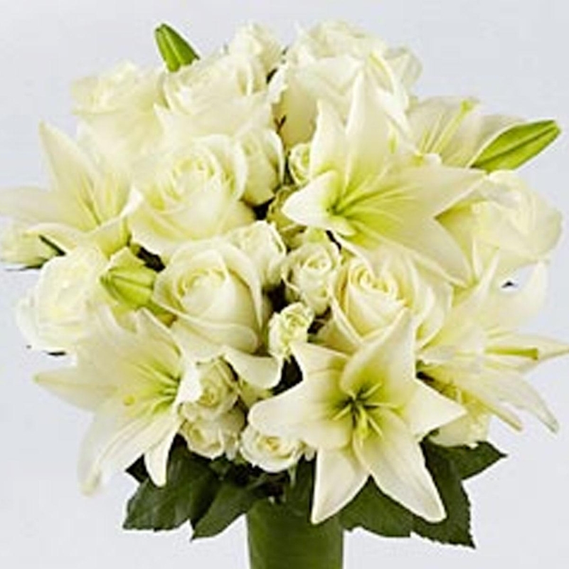 lustic white lily and white rose bouquet flowers delivery 4 u