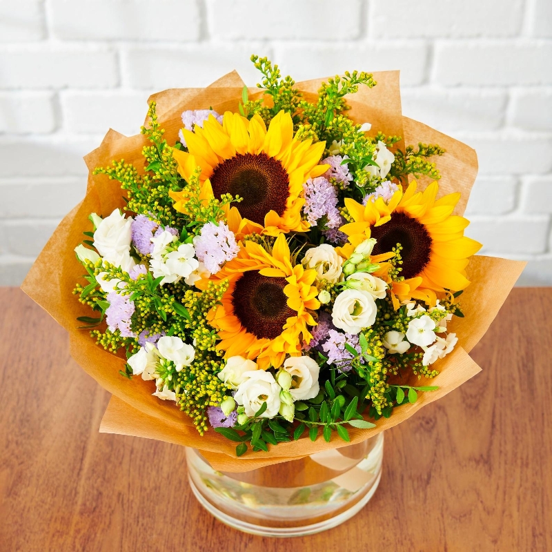 A Ray Of Sunshine Flowers Delivery 4 U Southall, Middlesex